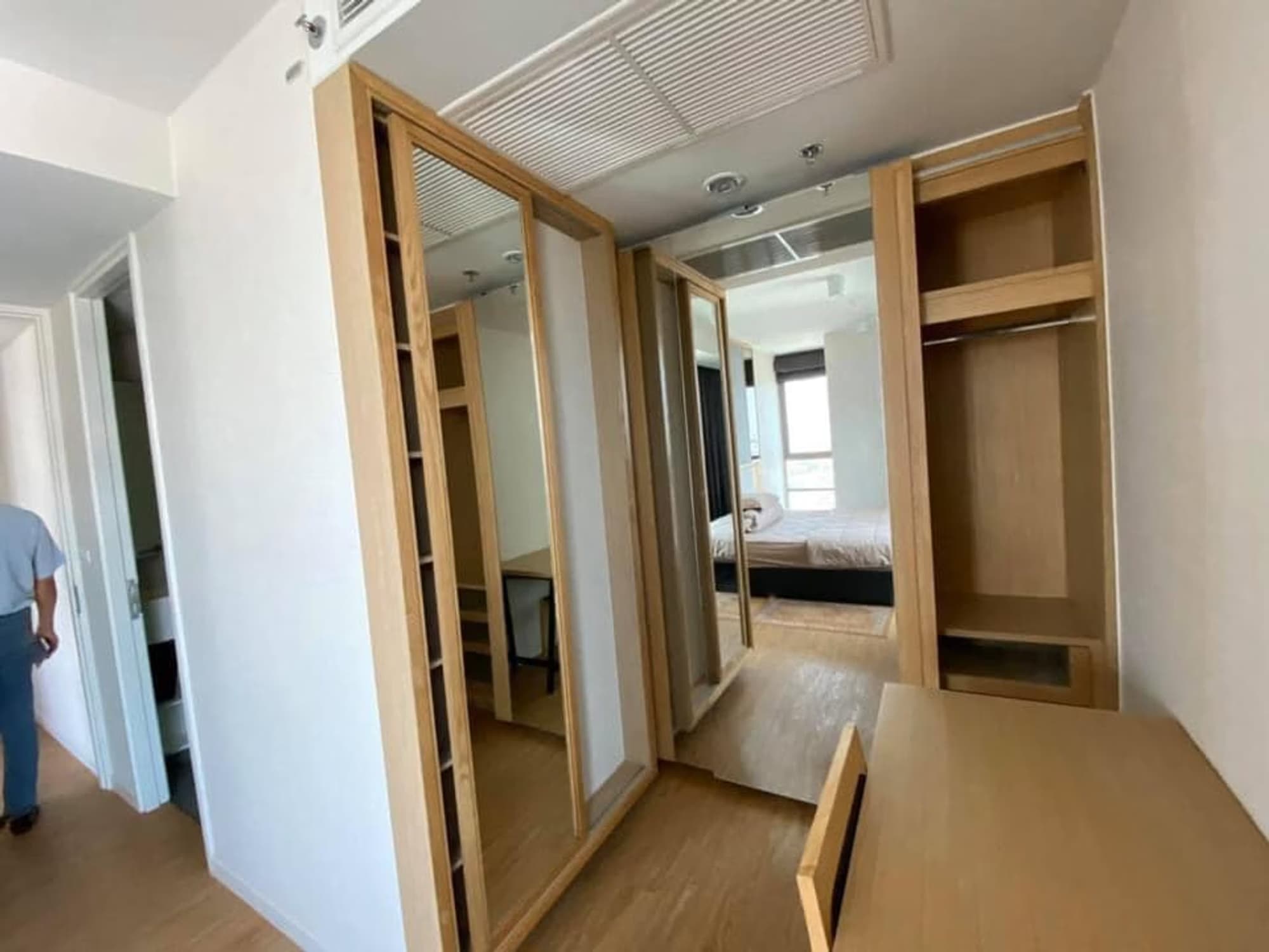 Condo for Rent at SIAMESE SURAWONG - Image 6