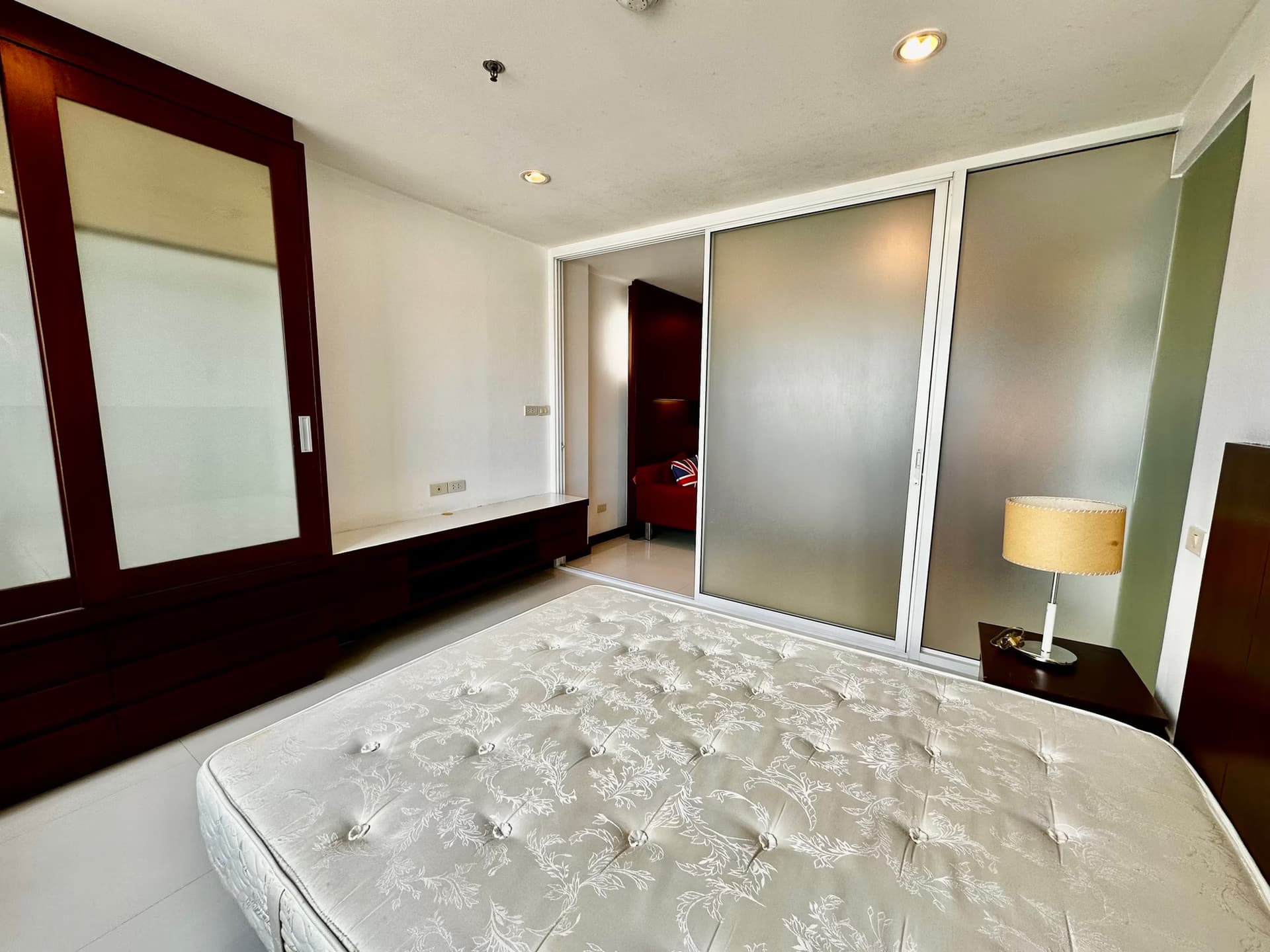 1 ห้องนอน Condo สำหรับ ขาย ใน บางคอแหลม - Image 7
