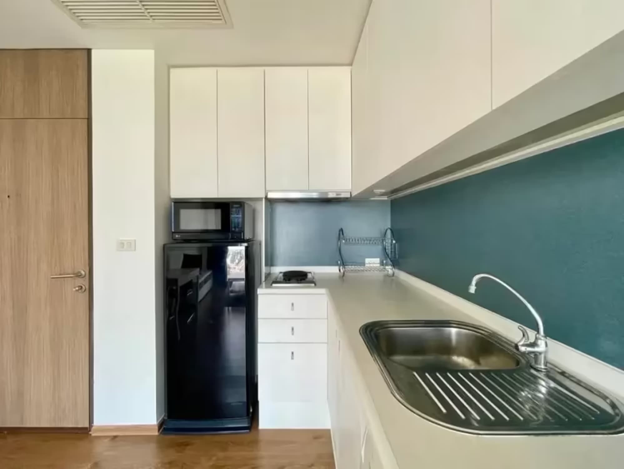 1 Bedroom Condo - Image 3