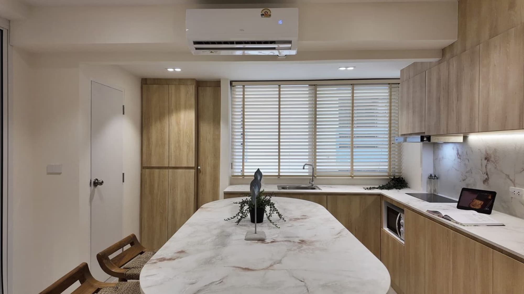 1 Bed Condo for Rent in Mueang Chiang Mai - Image 12