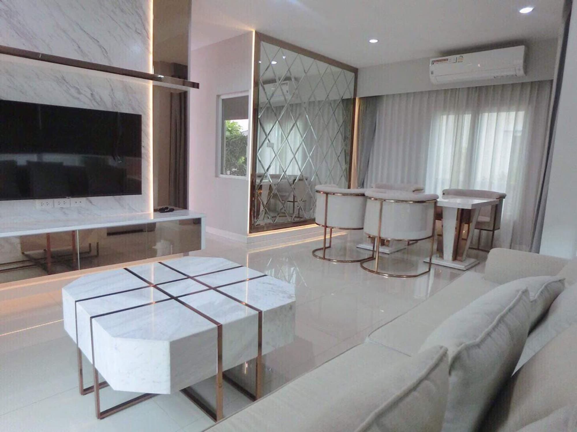 House for Rent at Grandio Ramintra-Wongwaen - Image 1