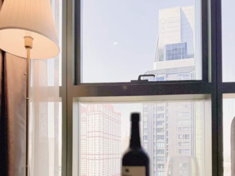 1 Bed Condo for Sale in Ratchathewi