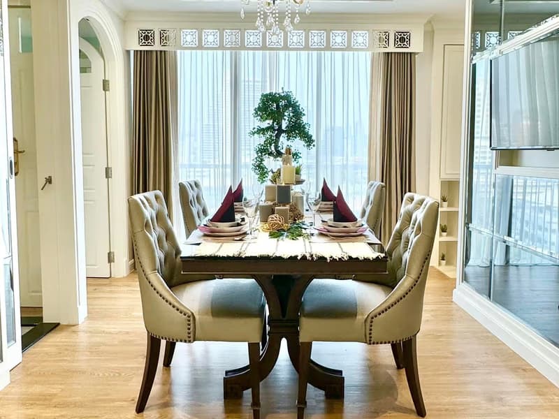 2 Bed Condo for Rent and Sale in Khlong Toei