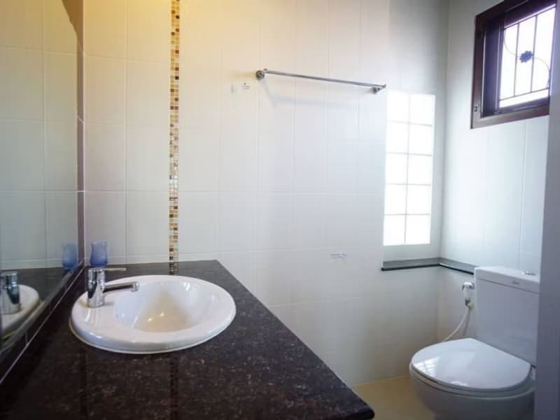 4 Bed House for Rent in Mueang Chiang Mai