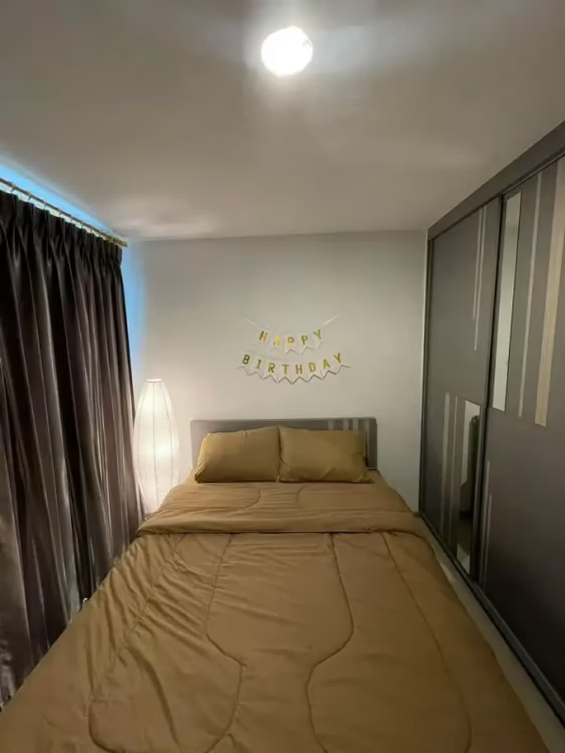 1 Bedroom Condo - Image 1