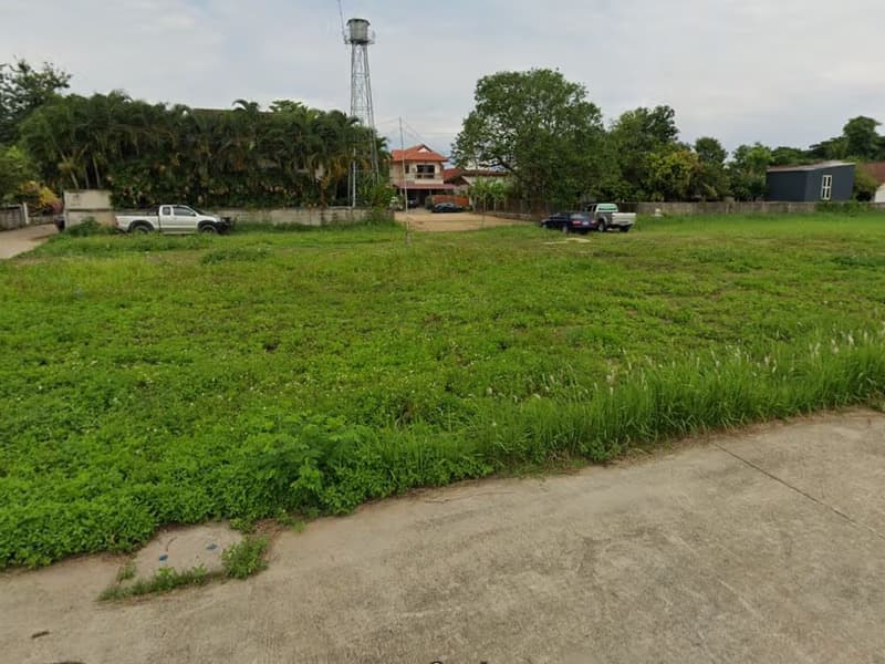 Prime Land for Sale in Chiang Mai Perfect Location for Building a Home or Investment