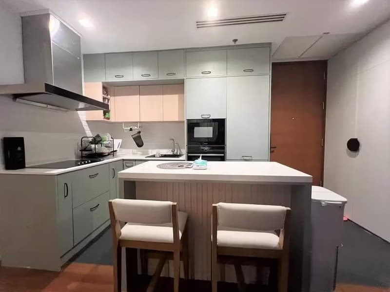 2 Bed Condo for Rent in Khlong Toei