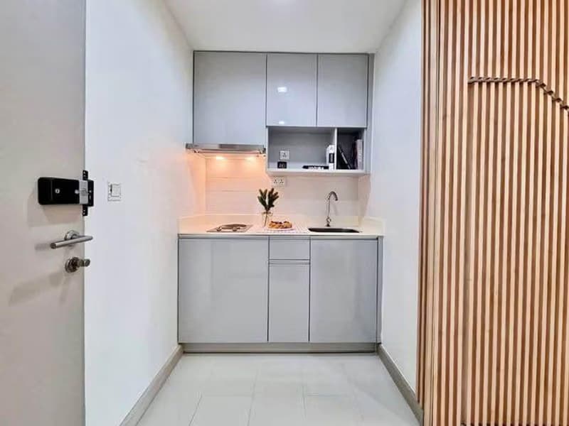 Condo for Sale at Ideo Mobi Sukhumvit 81