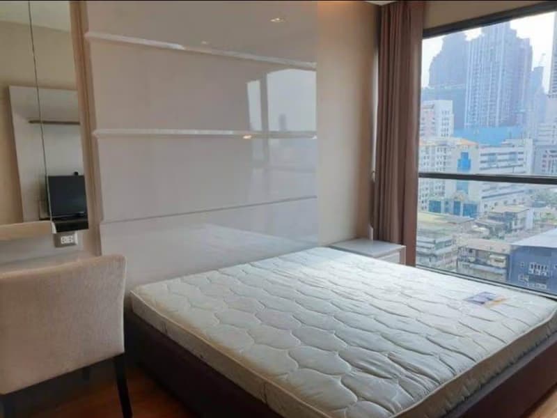 1 Bed Condo for Rent in Bang Rak