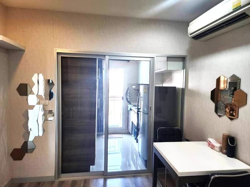 1 Bed Condo for Rent in Sathon