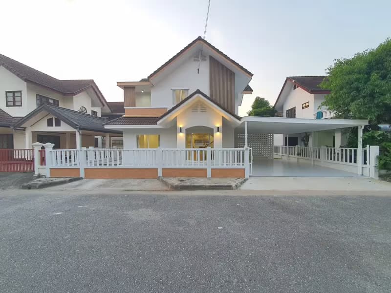 4 Bedroom House