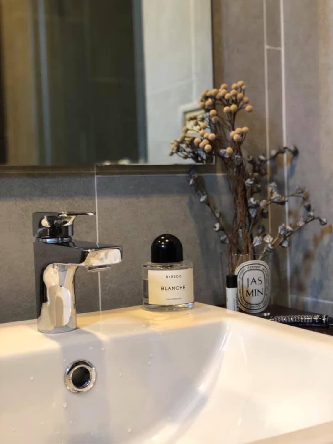 Condo for Rent at C Ekkamai - Image 2