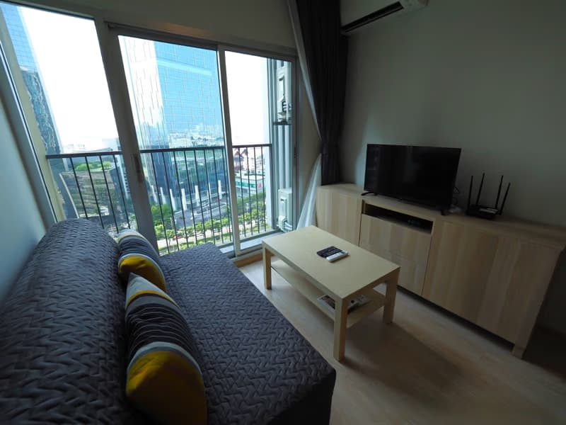 2 Bed Condo for Sale in Huai Khwang