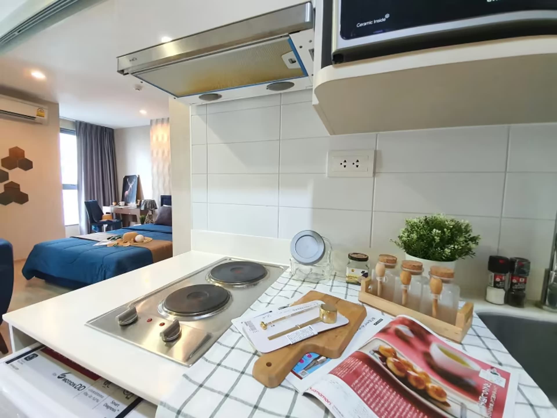 1 Bedroom Condo - Image 1