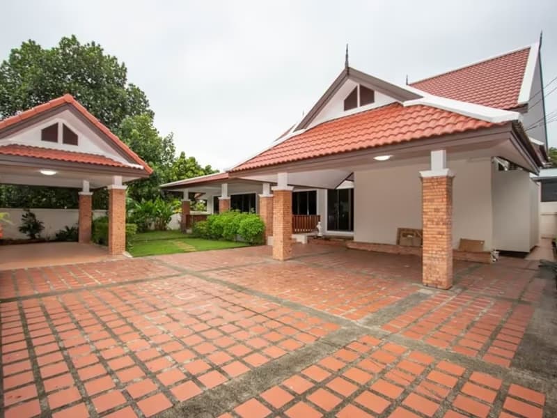 4 Bedroom House in Nong Hoi