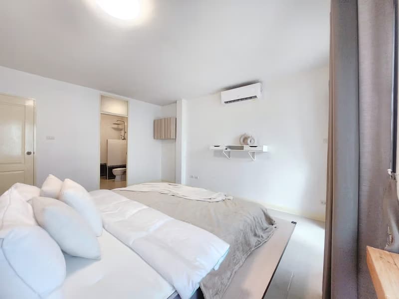 3 Bed Townhouse for Rent and Sale in San Sai