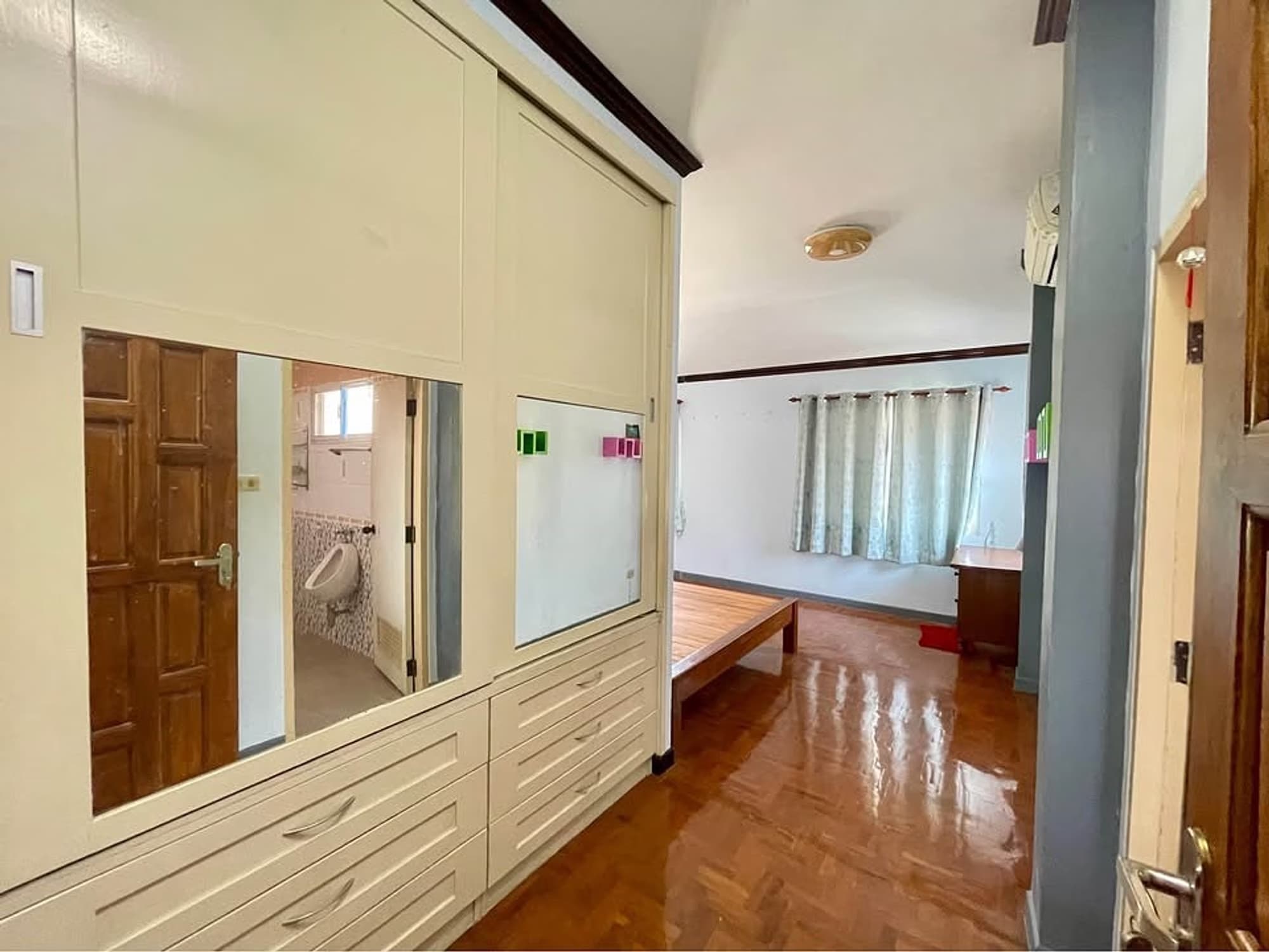 4 Bed House for Sale in Hang Dong - Image 11