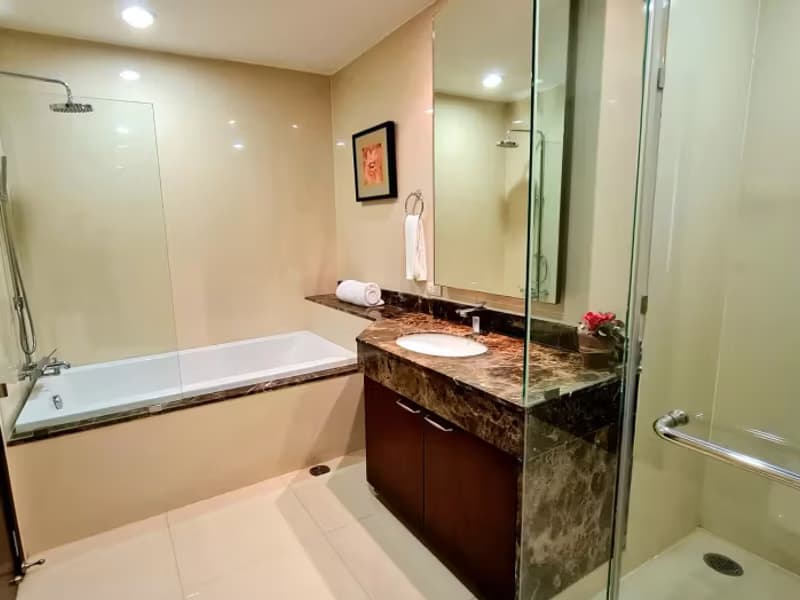 4 Bedroom Condo