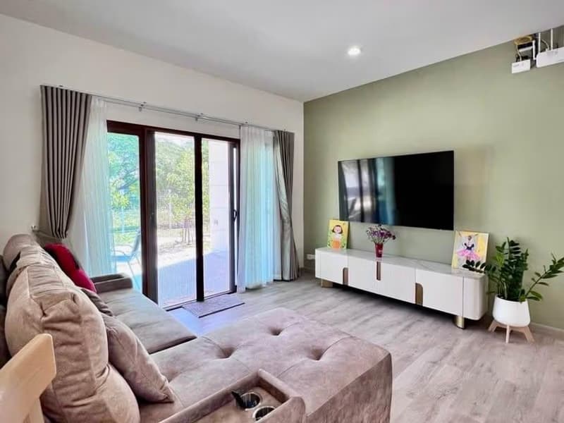3 Bed House for Rent in Hang Dong District