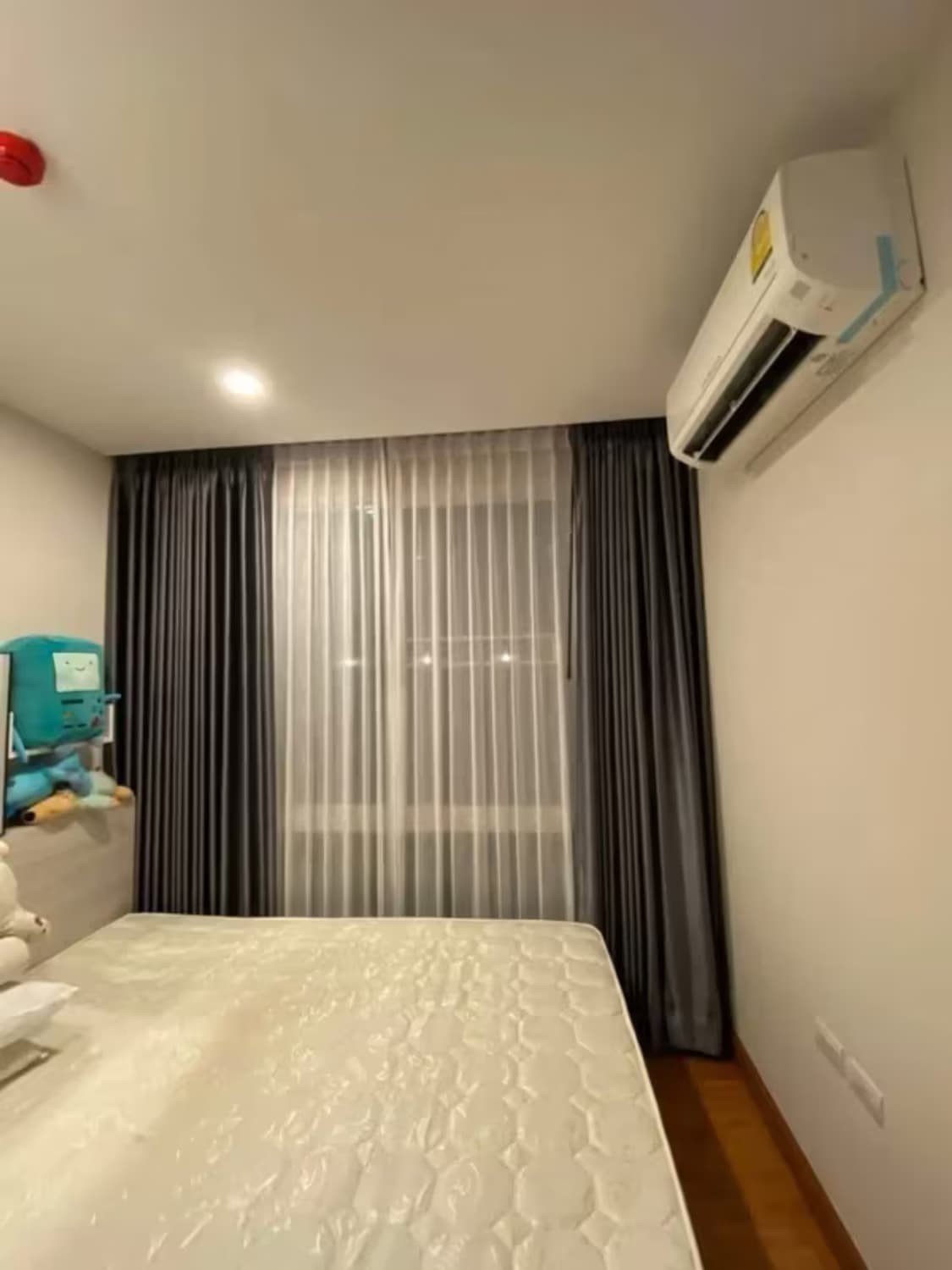 1 Bedroom Condo - Image 8