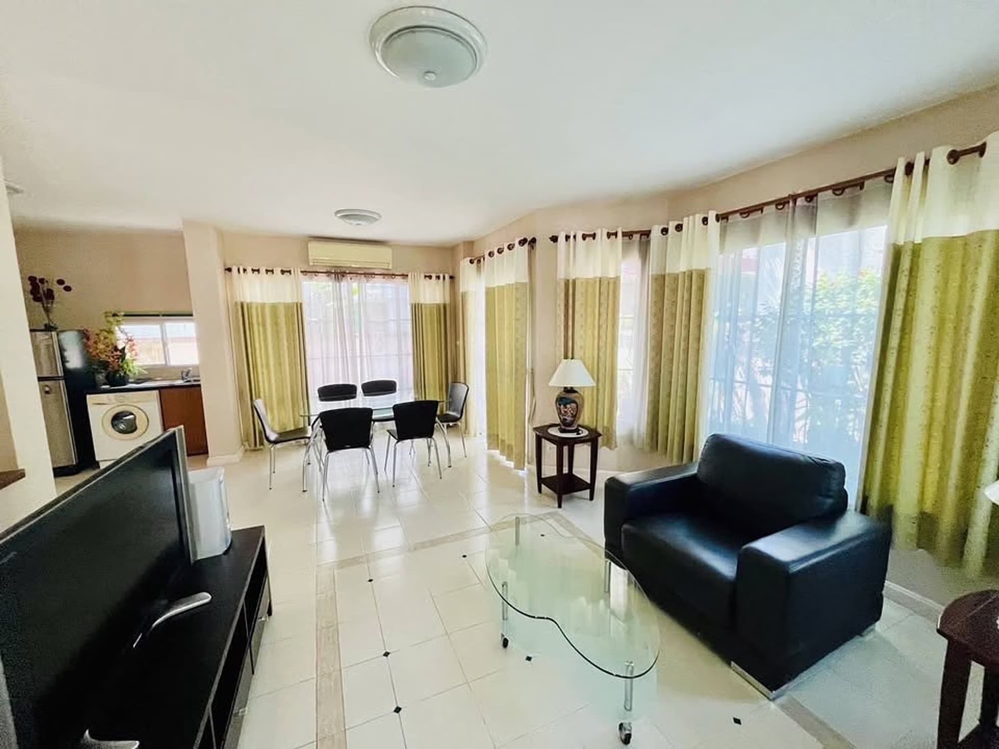 3 Bed House for Sale in Mueang Chiang Mai - Image 2