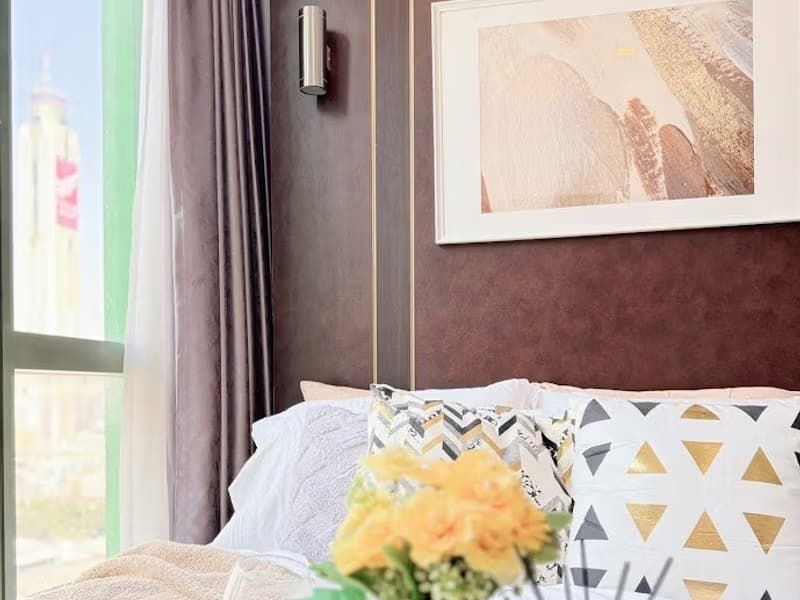 1 Bed Condo for Sale in Ratchathewi