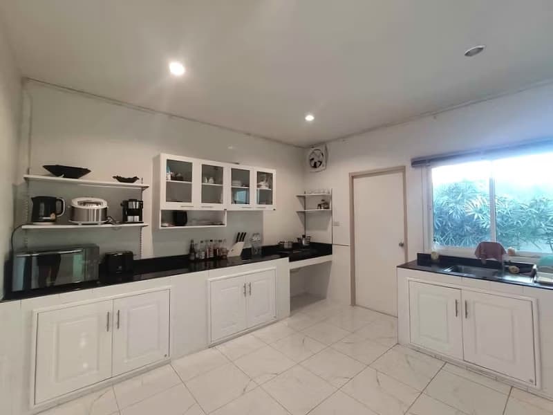 5 Bed House for Rent and Sale in Mueang Chiang Mai