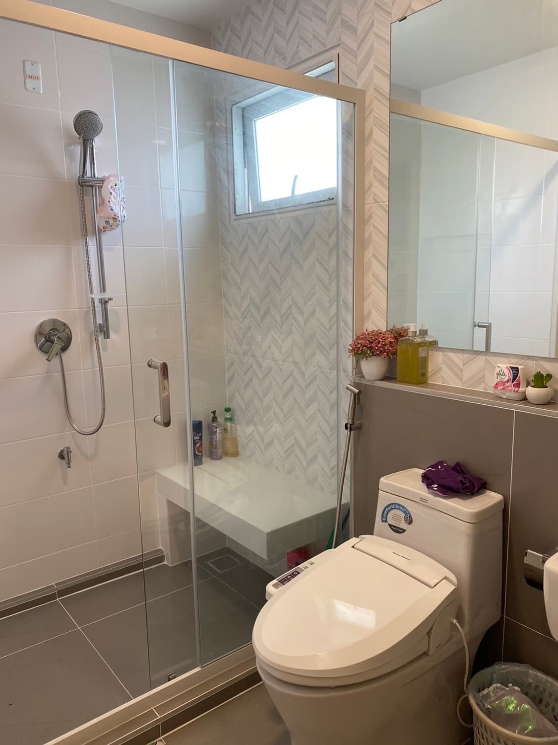 3 Bed House for Rent and Sale in Mueang Samut Prakan - Image 8