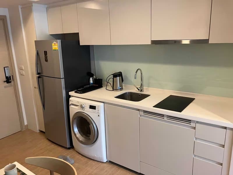 1 Bed Condo for Rent and Sale in Watthana