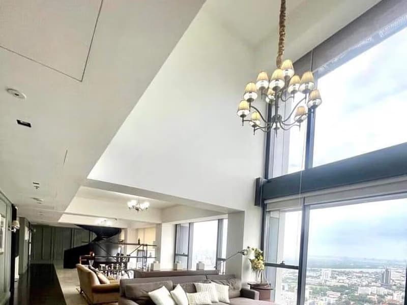 4 Bed Condo for Rent in Sathon