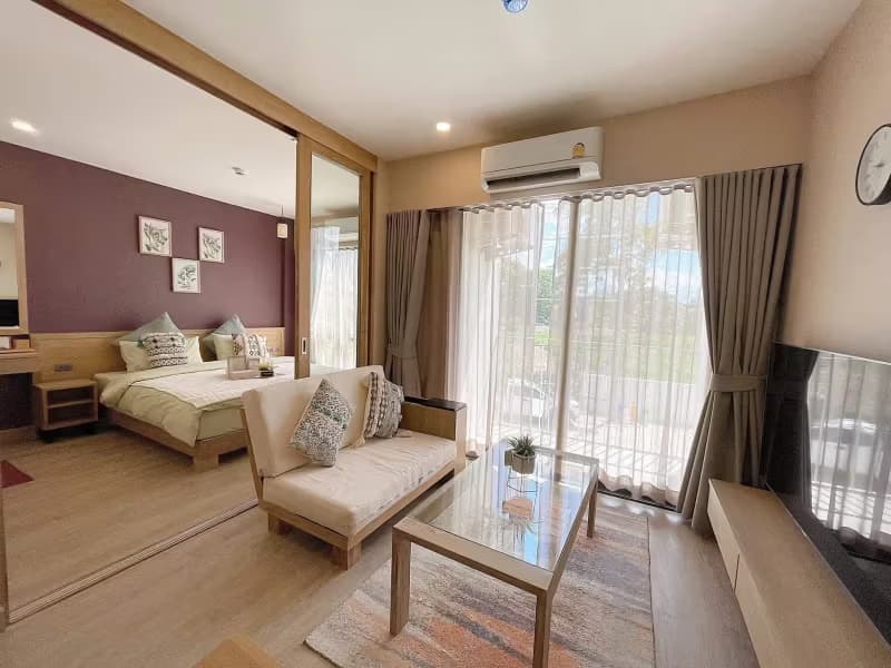 1 Bedroom Condo