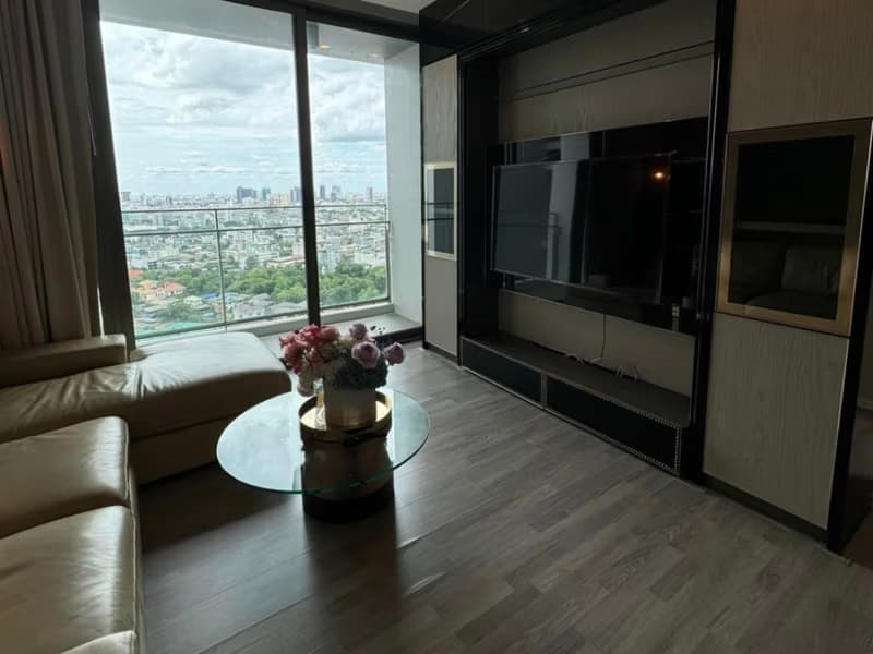 1 Bed Condo for Rent and Sale in Phra Khanong