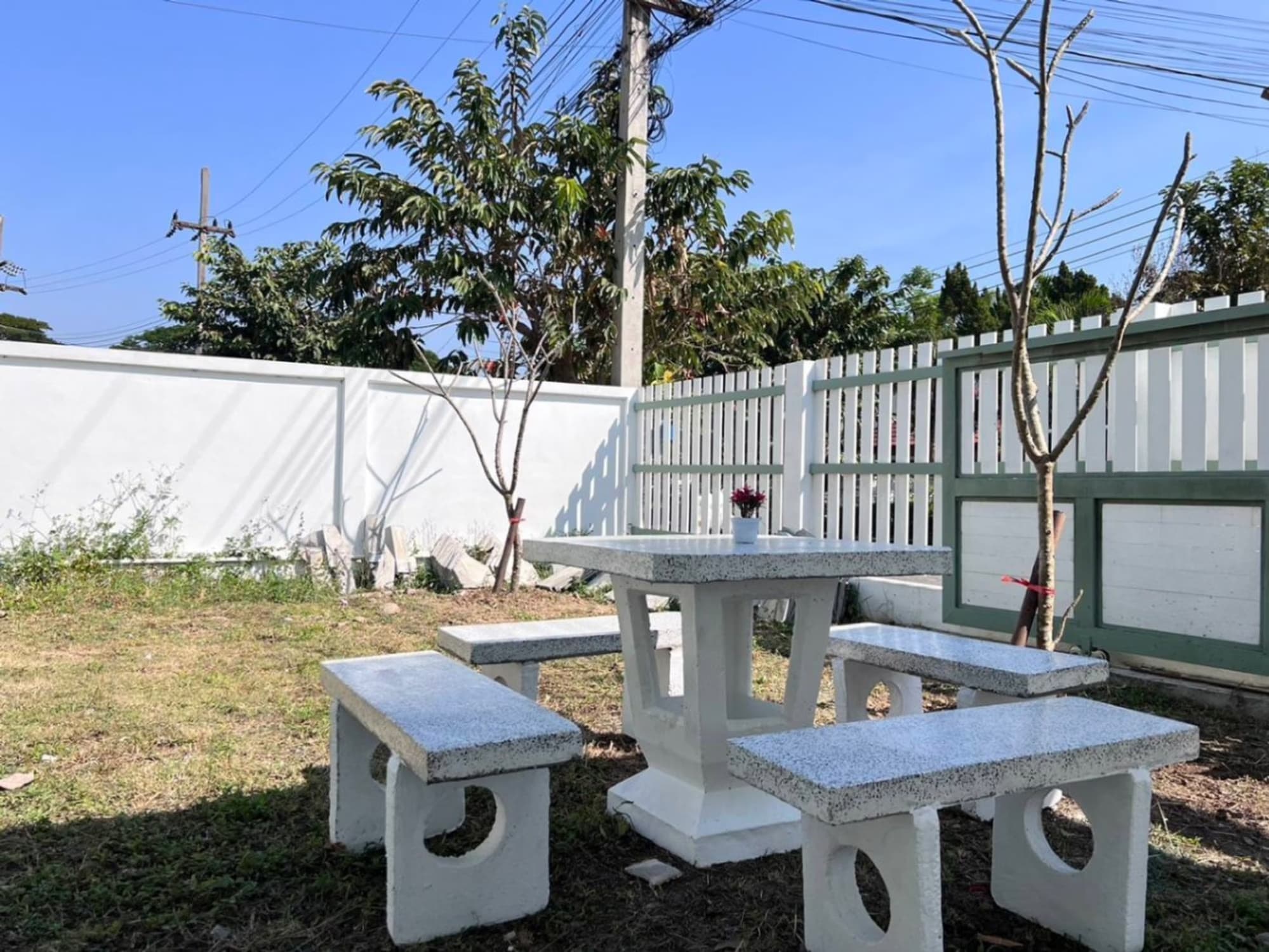 2 Bed House for Rent in Mueang Chiang Mai - Image 3