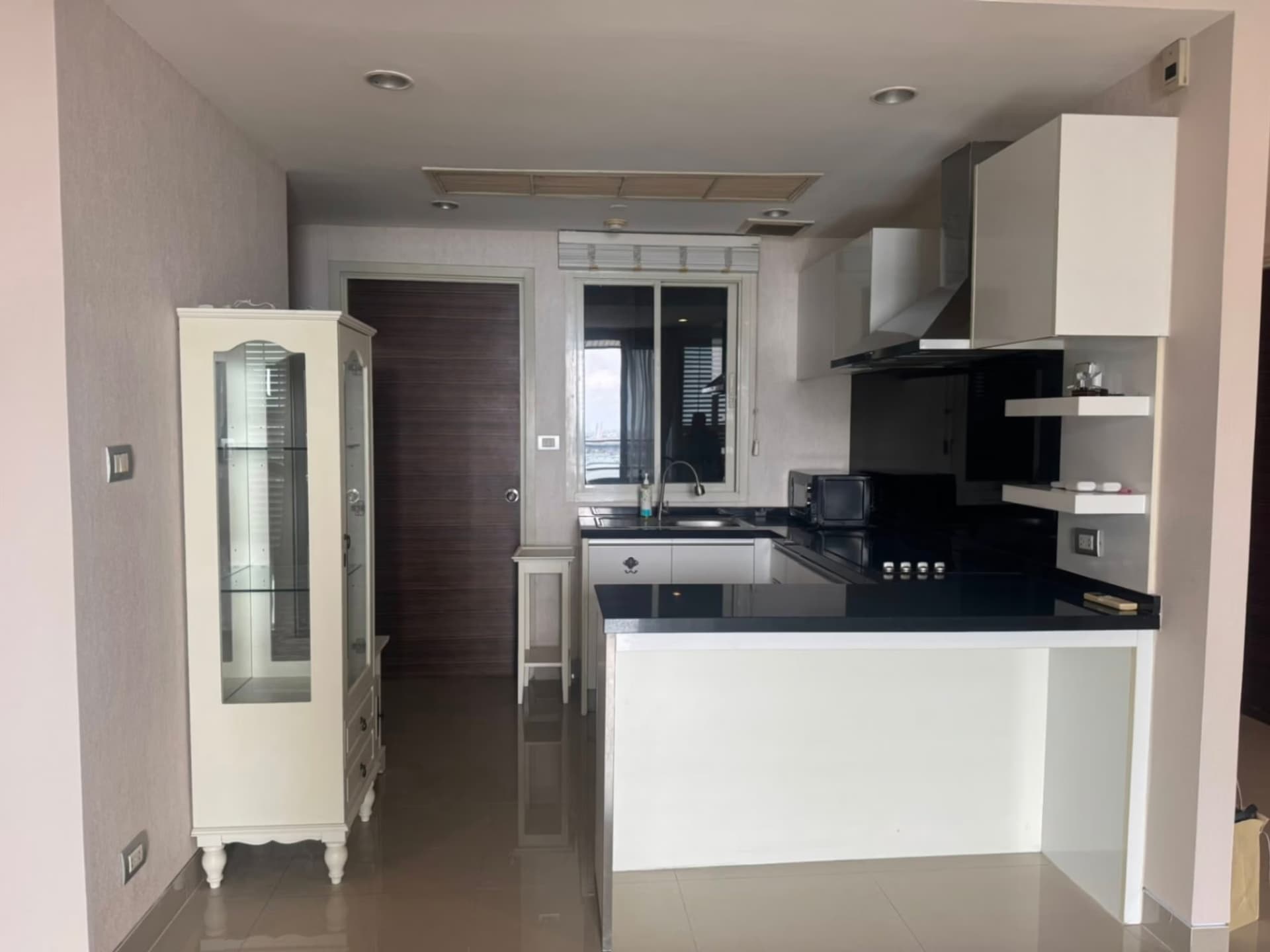 3 卧室 公寓 用于 出租 在 Khlong San - Image 9