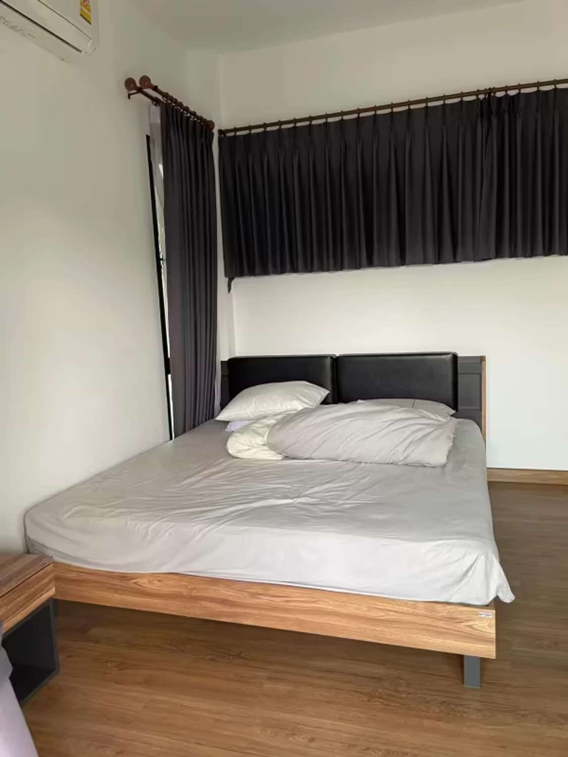 4 Bedroom House - Image 10