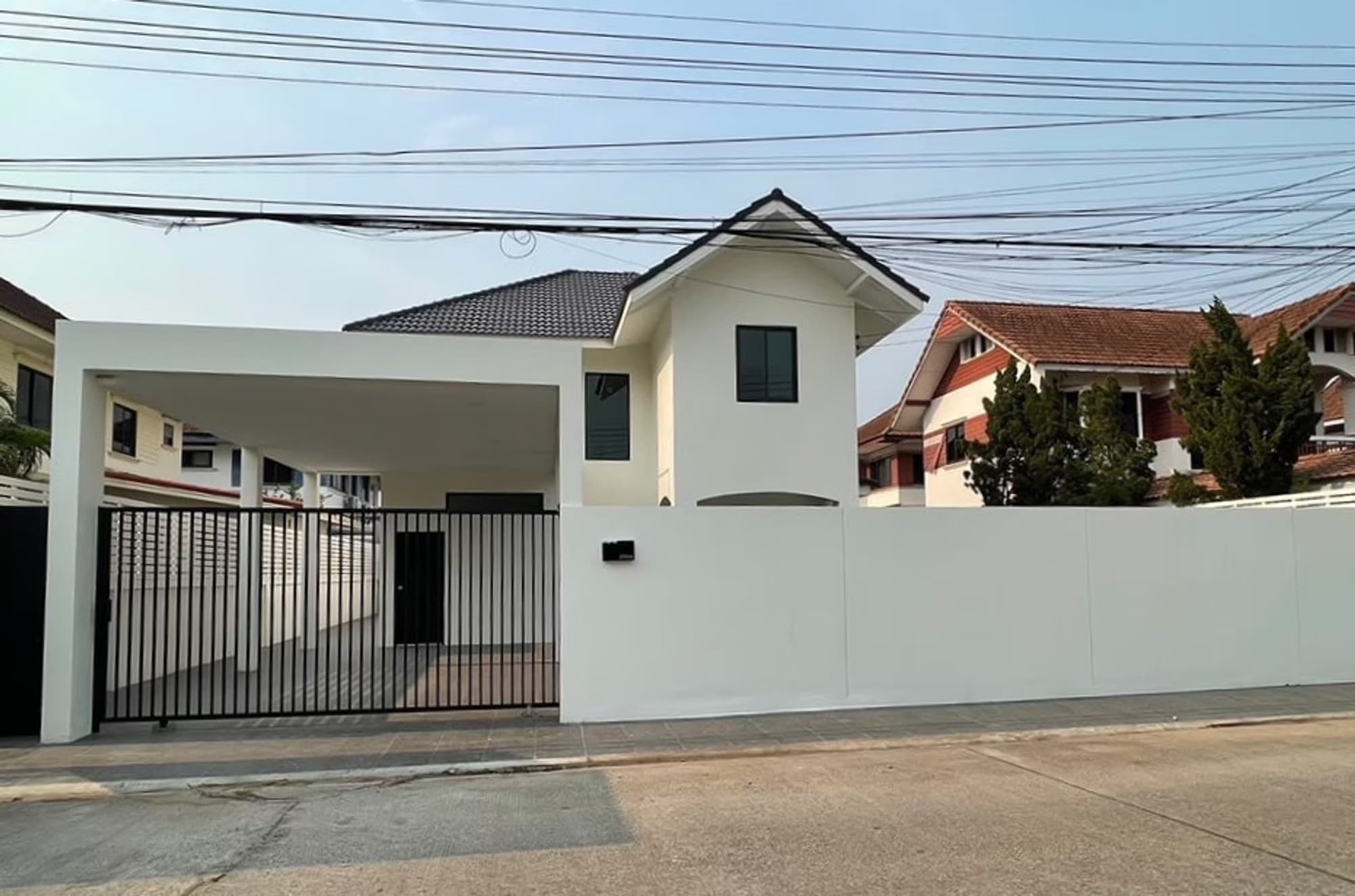 3 卧室 别墅 用于 出租 在 San Sai District - Image 1