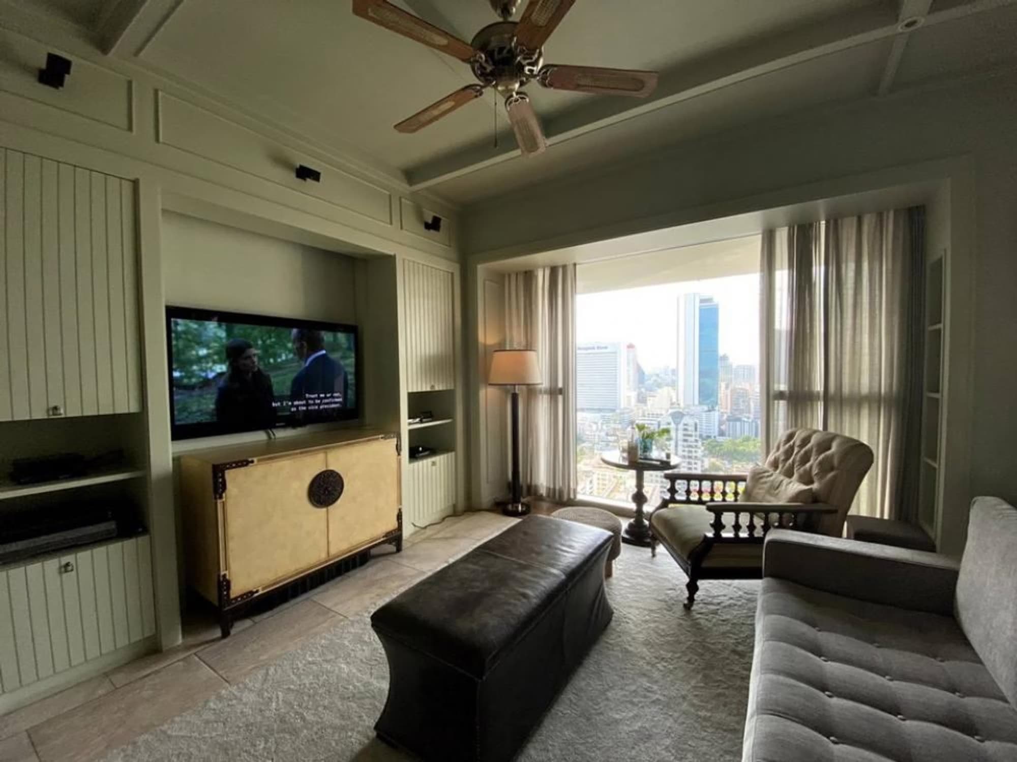 3 ห้องนอน คอนโด สำหรับ ขาย ใน Sathon - Image 3