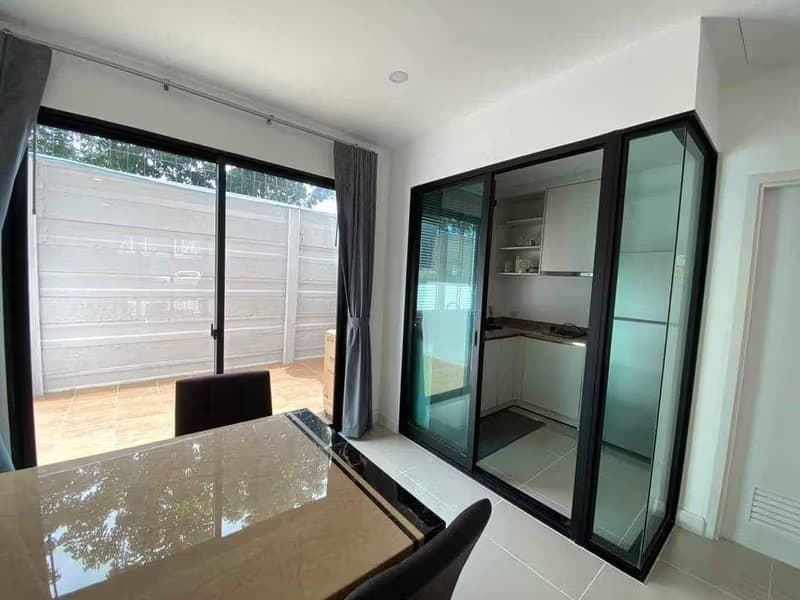 3 Bedroom Townhouse
