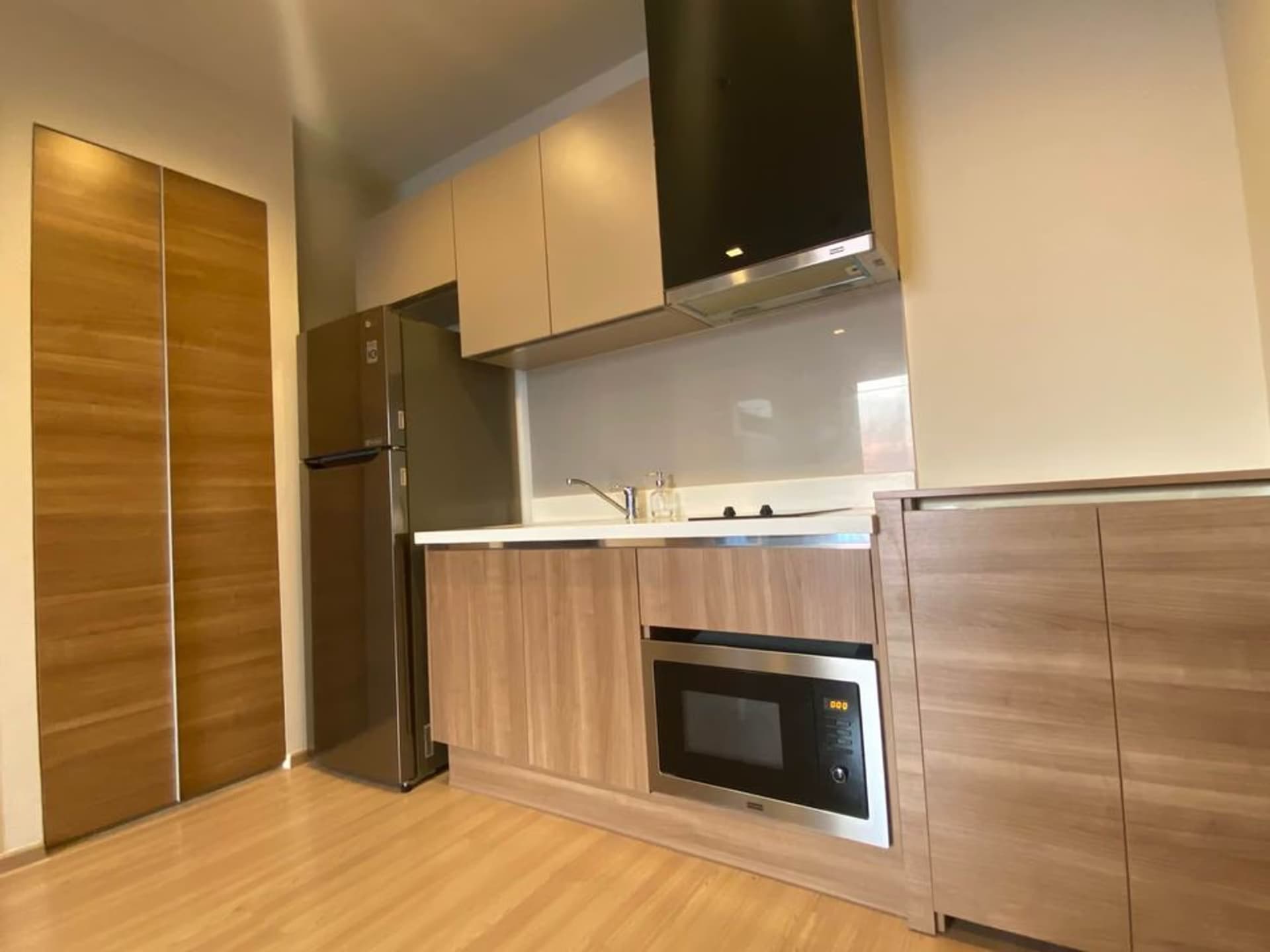 Condo for Rent at Rhythm Sathorn - Image 5