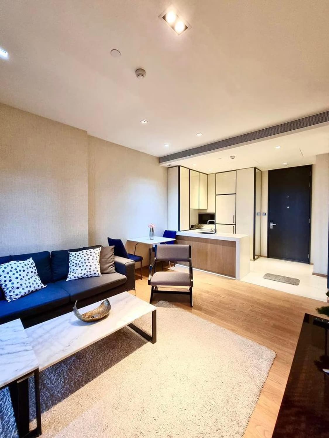 1 Bed Condo for Rent in Khlong Toei - Image 1