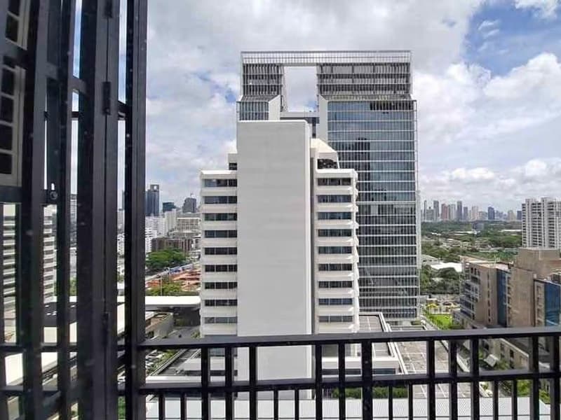 2 Bed Condo for Rent in Pathum Wan