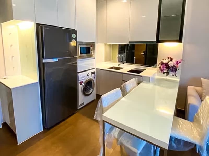1 Bedroom Condo
