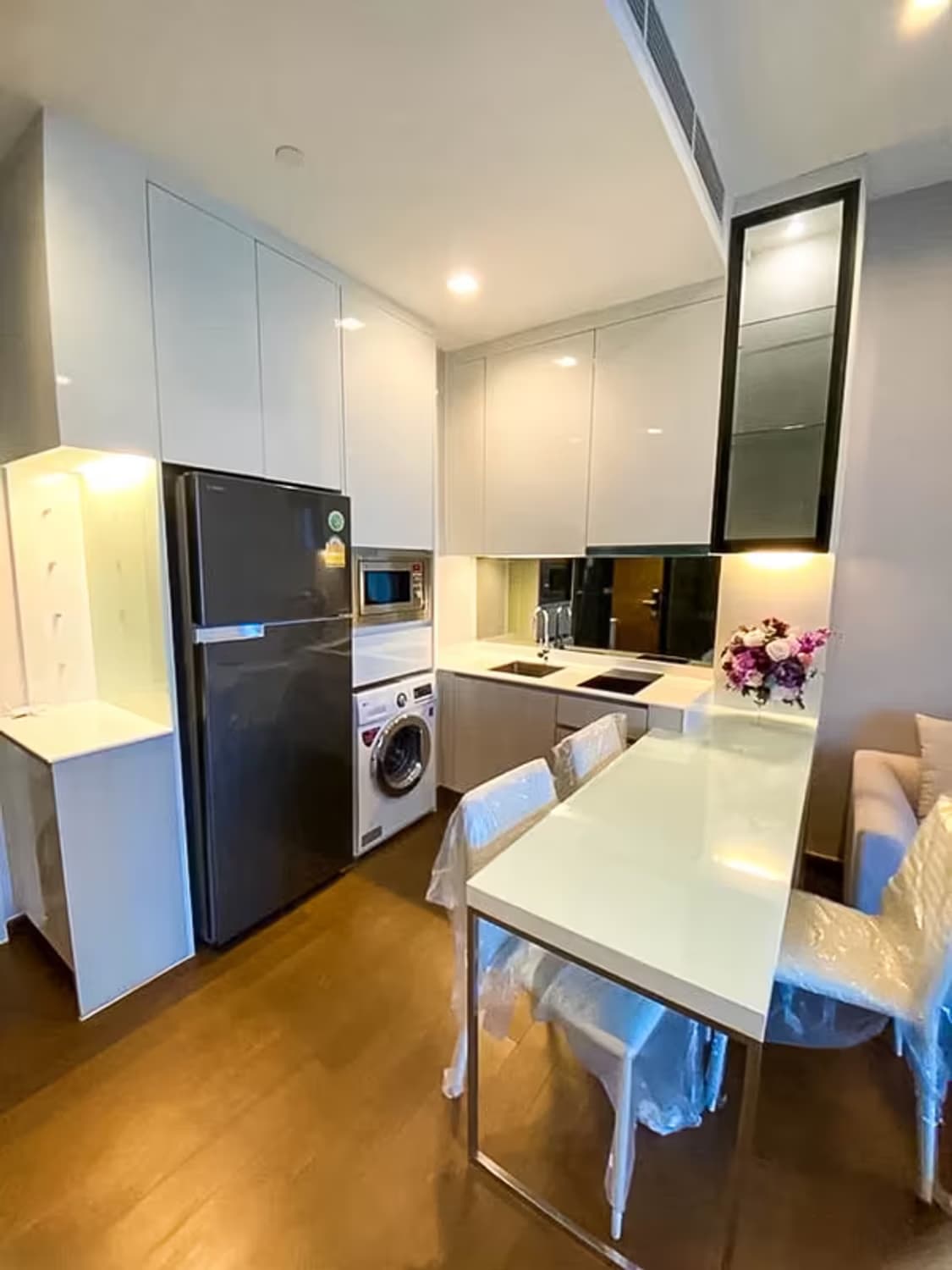 1 Bedroom Condo - Image 9