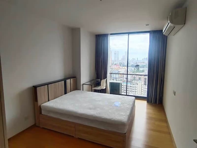 1 Bed Condo for Rent  Near Surasak BTS