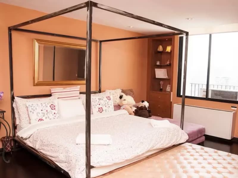 1 Bedroom Condo