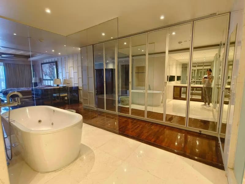 2 Bed Condo for Rent and Sale in Bang Rak
