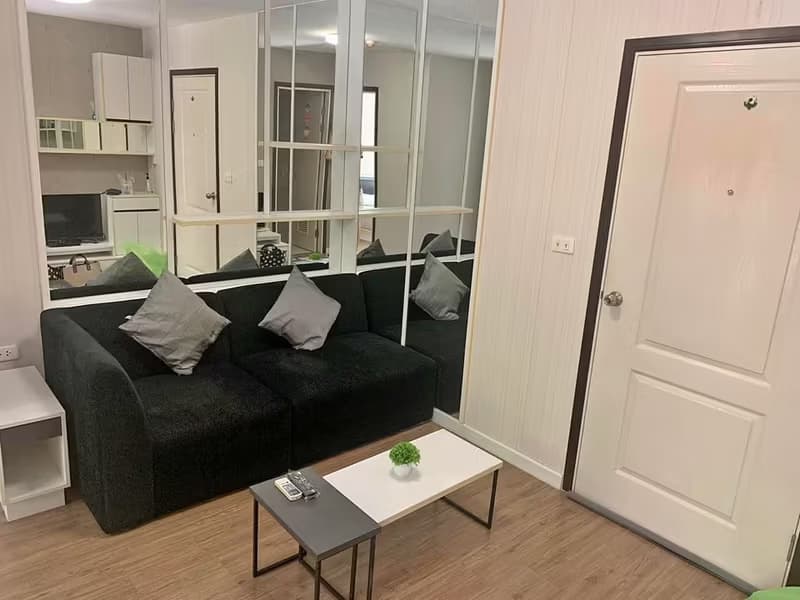 1 Bedroom Condo