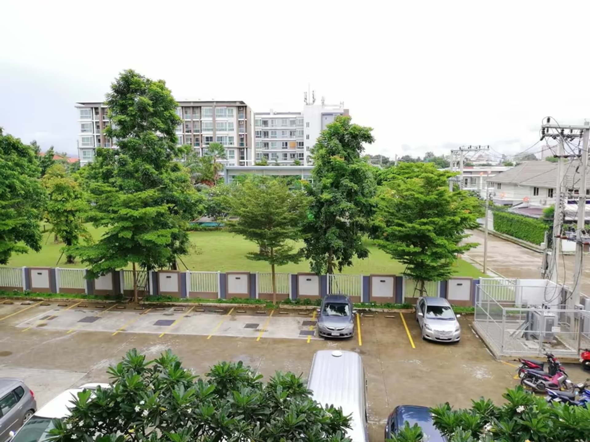 Condo for Rent at One Plus Nineteen 4 Condominium - Image 14