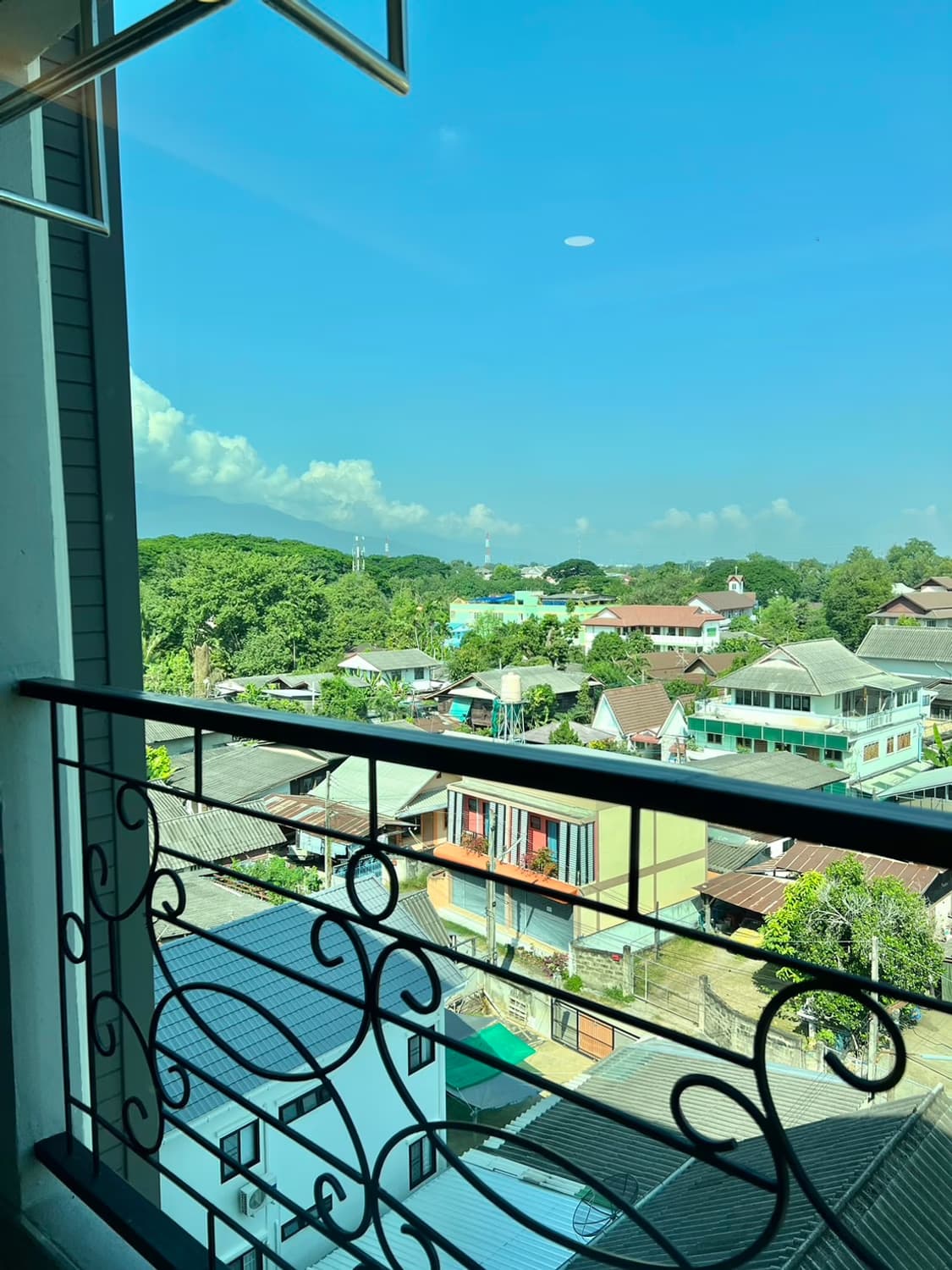 2 Bed Condo for Rent in Mueang Chiang Mai - Image 17