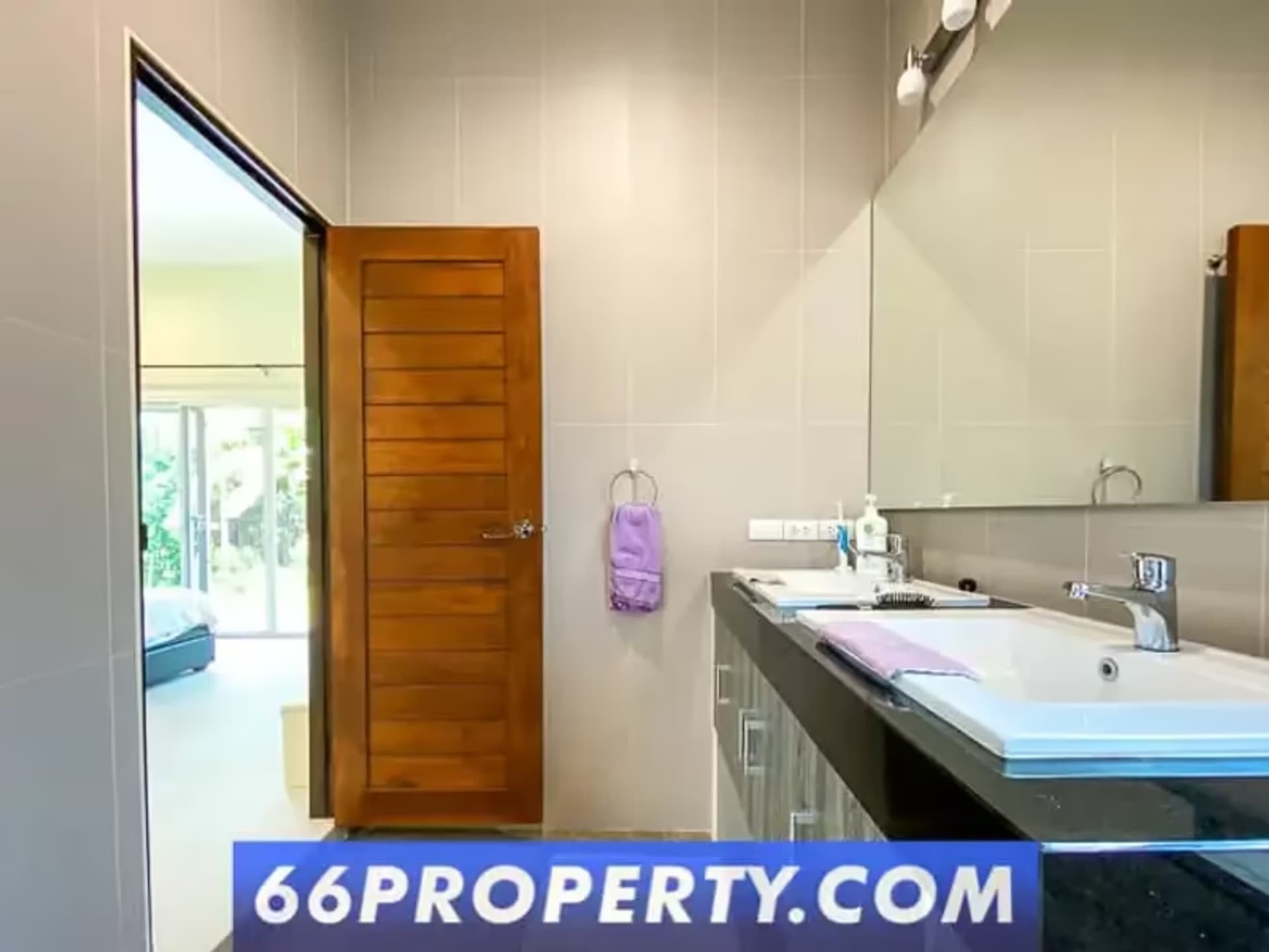 3 Bedroom House - Image 12